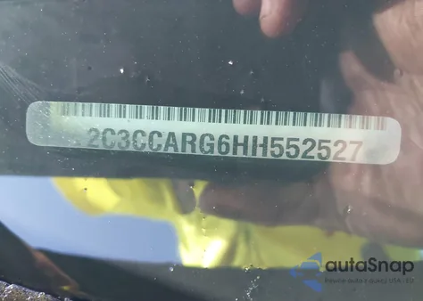 2017 Chrysler 300 Limited Awd z USA, uszkodzony, nr VIN 2C3CCARG6HH552527